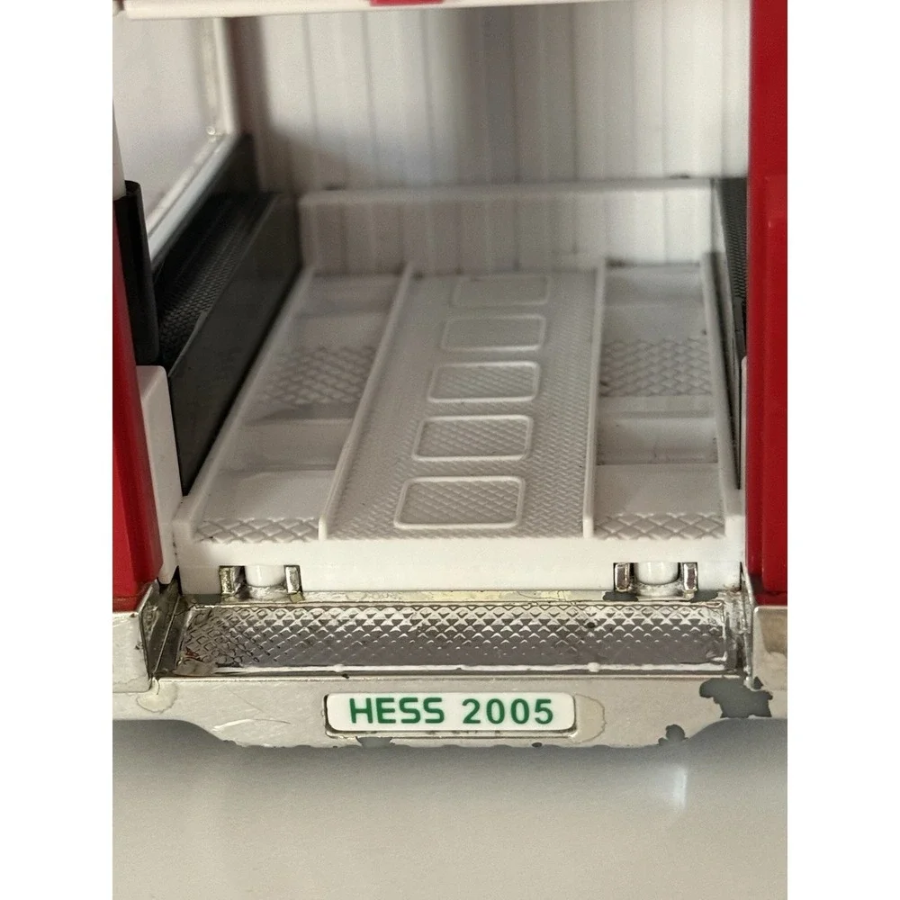 2005 Hess Fire Truck Ladder Lights Sounds Working